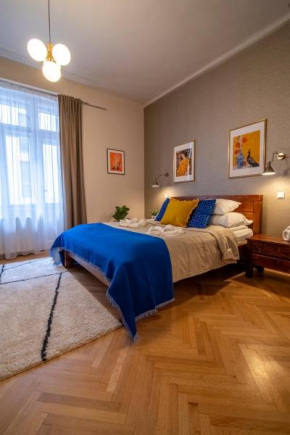 Be a Budapester
